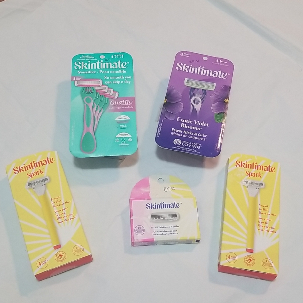 Skintimate Razor and Refill Set